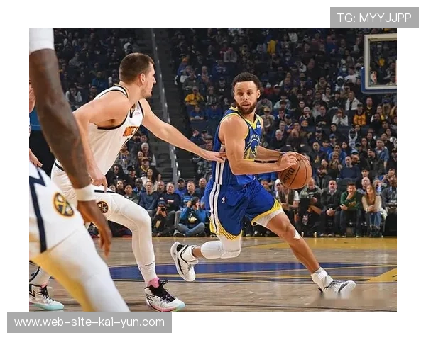 掘金应对勇士奔袭战术策略调整 约基奇提前围堵库里效果有限